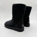 UGG-Classic Short - Image 4