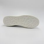 Guess- Salerno - Image 5